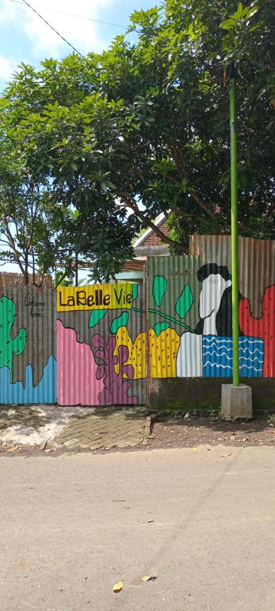 La Belle Vie Homestay Banyuwangi  Exteriör bild